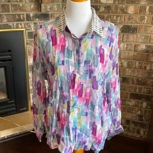 COPY - APNY button-up long sleeved collared shirt. Wow - SO fun!! Two great fab…